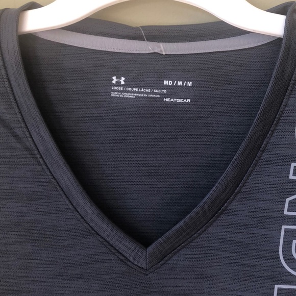 NWT |  Under Armour Loose Training Top - Picture 2 of 8